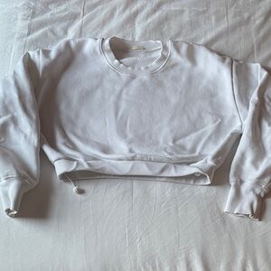 White Cropped Sweatshirt